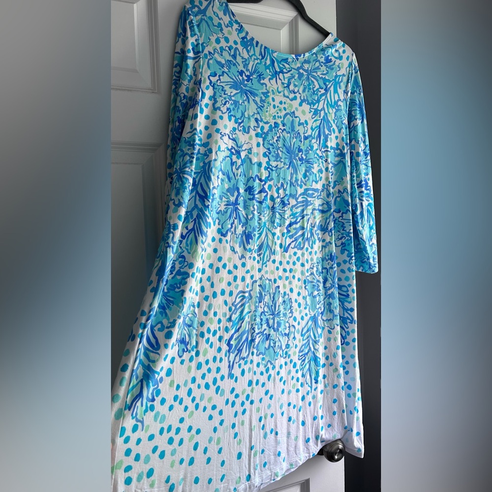 Lilly Pulitzer Blue and Green Patterned Fabric